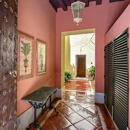 Museum Duplex And Patios, Historical Center, 8 Pax * Sevilla