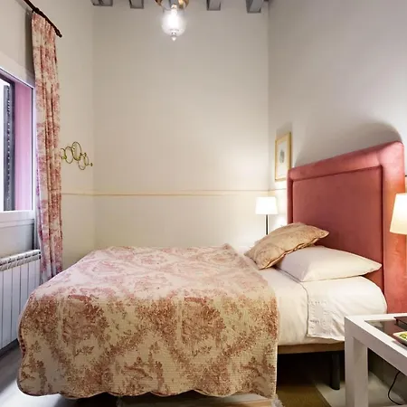 Museum Duplex And Patios, Historical Center, 8 Pax * Sevilla
